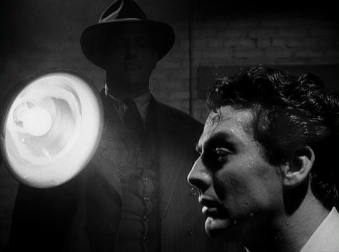 Still from an interrogation scene in I Wake Up Screaming (1941)